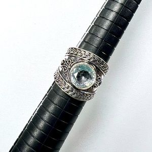 White Topaz 925 Ring size 9
